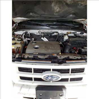 2009 Ford Escape Hybrid (Staten Island, NY 10309)