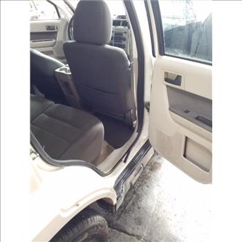 2009 Ford Escape Hybrid (Staten Island, NY 10309)