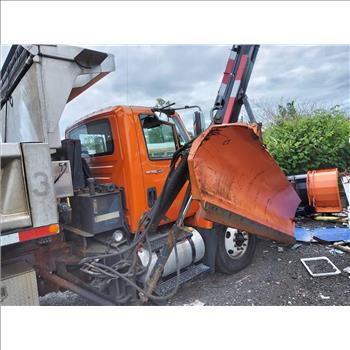 2009 International 7400 SBA 4X2 (Hartford, CT 06114)