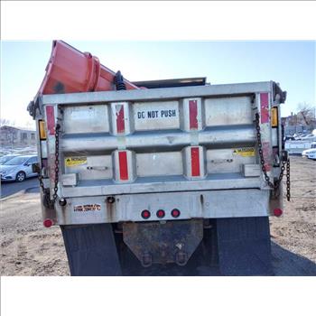 2009 International 7400 SBA 4X2 (Hartford, CT 06114)