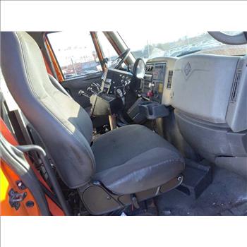 2009 International 7400 SBA 4X2 (Hartford, CT 06114)