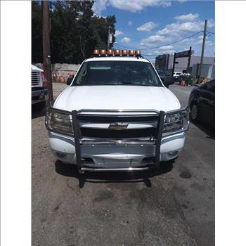 2010 Cheverolet Suburban (Staten Island, NY 10309)