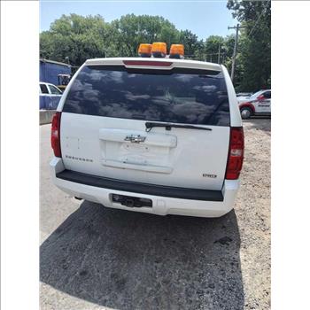 2010 Cheverolet Suburban (Staten Island, NY 10309)
