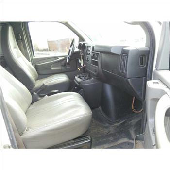 2010 Chevrolet Express (Hartford, CT 06114)
