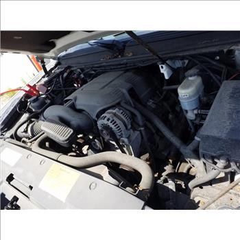 2010 Chevrolet Suburban (Staten Island, NY 10309)