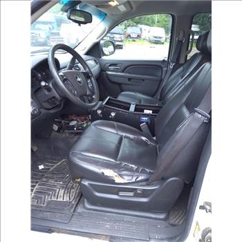 2010 Chevrolet Suburban (Staten Island, NY 10309)