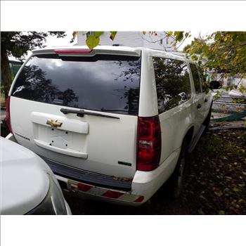 2010 Chevrolet Suburban (Staten Island, NY 10309)