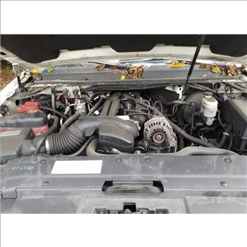 2010 Chevrolet Suburban (Staten Island, NY 10309)