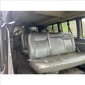 2010 Chevy Express Van (Brooklyn, NY 11214)