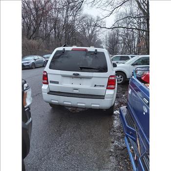 2010 Ford Escape Hybrid (Staten Island, NY 10309)