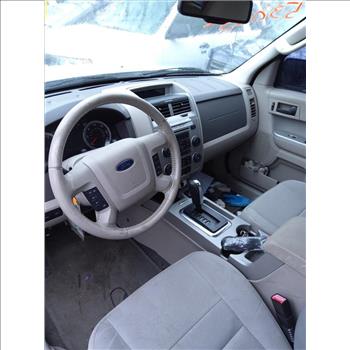 2010 Ford Escape Hybrid (Staten Island, NY 10309)