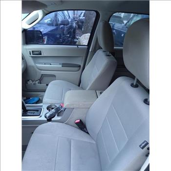 2010 Ford Escape Hybrid (Staten Island, NY 10309)