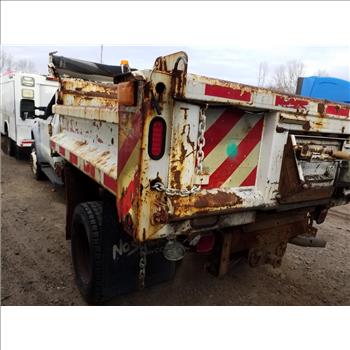 2010 Ford F550 (Staten Island, NY 10309)