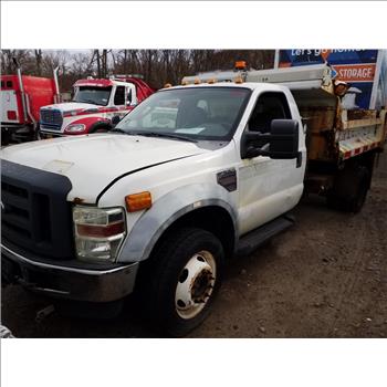 2010 Ford F550 (Staten Island, NY 10309)
