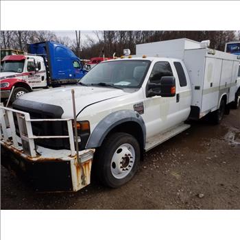 2010 Ford F550 (Staten Island, NY 10309)