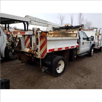 2010 Ford F550 (Staten Island, NY 10309)
