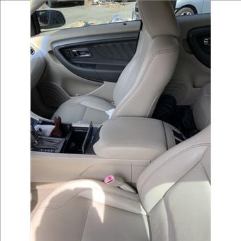 2010 Ford Taurus (Braintree, MA 02184)