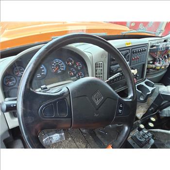 2010 International 7400 (Hartford, CT 06114)