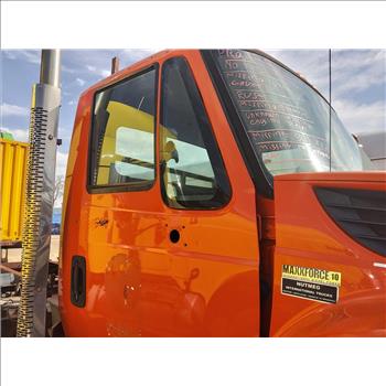 2010 International 7400 (Hartford, CT 06114)