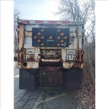 2010 Mack MRU613 (Staten Island, NY 10309)
