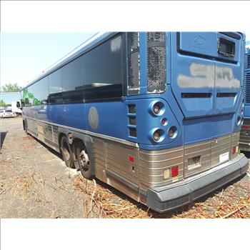 2010 MCI 102DL3 Intercity/D4500 (Hartford, CT 06114)