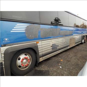 2010 Motor Coach Industries 102DL3 Intercity/D4500 (Hartford, CT 06114)