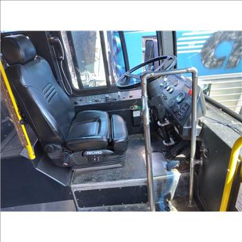 2010 New Flyer Low Floor Re-styled (Hartford, CT 06114)