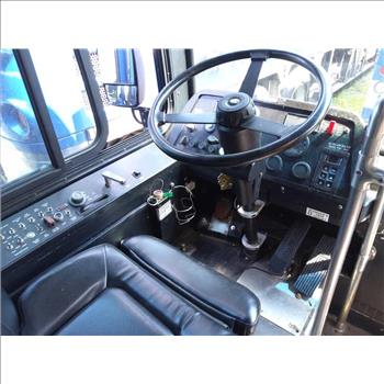 2010 New Flyer Low Floor Re-styled (Hartford, CT 06114)