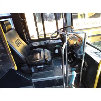 2010 New Flyer Low Floor Re-styled (Hartford, CT 06114)