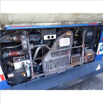 2010 New Flyer Low Floor Re-styled (Hartford, CT 06114)