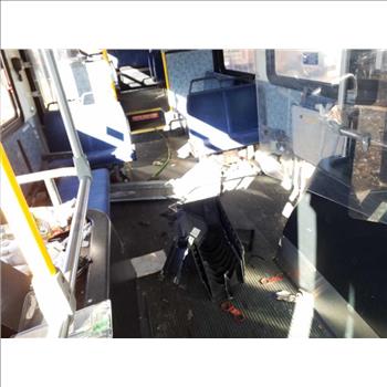 2010 New Flyer Low Floor Re-styled (Hartford, CT 06114)