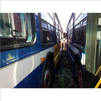 2010 New Flyer Low Floor Re-styled (Hartford, CT 06114)