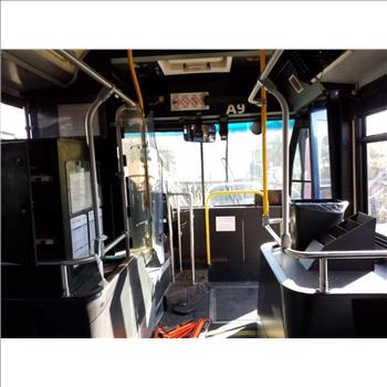 2010 New Flyer Low Floor Re-styled (Hartford, CT 06114)