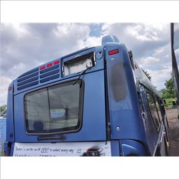 2010 New Flyer XDE40 (Hartford, CT 06114)