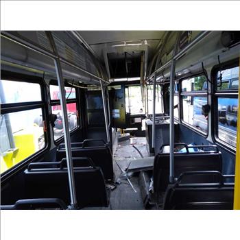 2010 New Flyer XDE40 (Hartford, CT 06114)