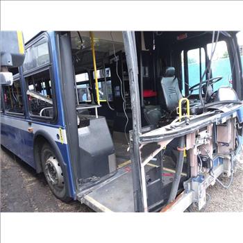 2010 New Flyer XDE40 (Hartford, CT 06114)