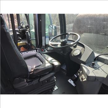 2010 NOVA Bus LFS Articulated (Hartford, CT 06114)