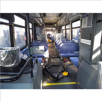 2010 NOVA Bus LFS Articulated (Hartford, CT 06114)