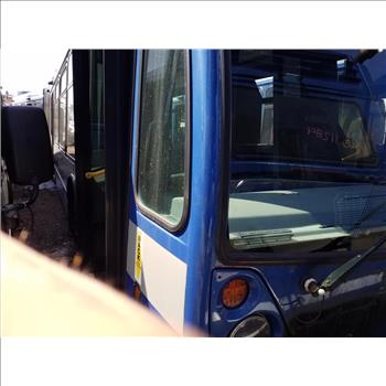 2010 NOVA Bus LFS Articulated (Hartford, CT 06114)