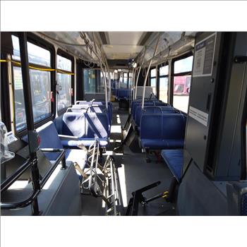 2010 NOVA Bus LFS Articulated (Hartford, CT 06114)