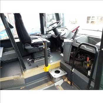 2010 NOVA Bus LFS-60 (Hartford, CT 06114)