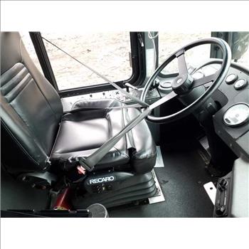 2010 NOVA L554 (Hartford, CT 06114)