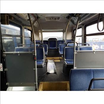 2010 NOVA L554 (Hartford, CT 06114)