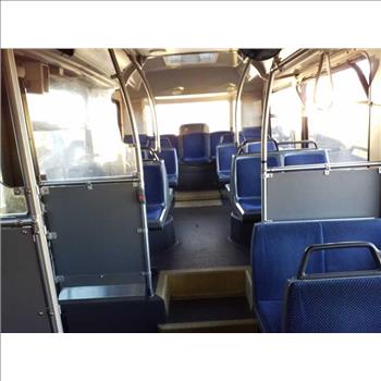 2010 NOVA L554 (Hartford, CT 06114)