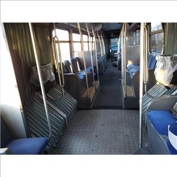 2010 NOVA L554 (Hartford, CT 06114)