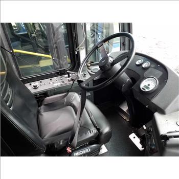 2010 NOVA L554 (Hartford, CT 06114)