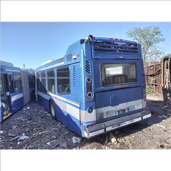 2010 NOVA L554 (Hartford, CT 06114)