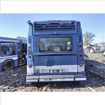 2010 NOVA L554 (Hartford, CT 06114)