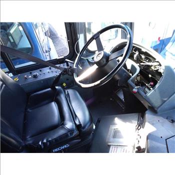 2010 NOVA L554 (Hartford, CT 06114)