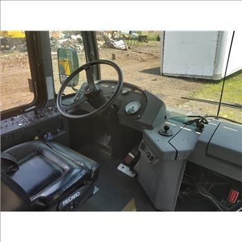 2010 NovaBus LFS Articulated (Hartford, CT 06114)